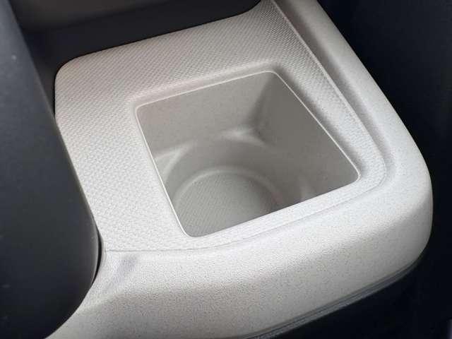 スペーシア ハイブリッドG スマートキー 踏み間違い防止装置 両側スライドドア キーレス レーンキープアシスト 横滑り防止装置 盗難防止装置 パワーウィンドウ パワステ フルフラットシート オートエアコン アイドリングストップ(61枚目)