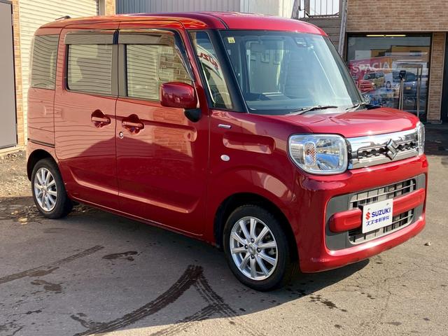 スペーシア ハイブリッドＸ　４ＷＤ　衝突被害軽減ブレーキ　両側電動スライドドア　シートヒーター　冬タイヤ　スマートキー　プッシュスタート　フェニックスレッドパール（3枚目）