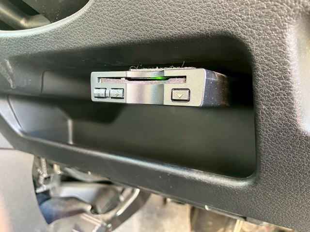 スペーシア ハイブリッドＸ　４ＷＤ　衝突被害軽減ブレーキ　両側電動スライドドア　シートヒーター　冬タイヤ　スマートキー　プッシュスタート　フェニックスレッドパール（23枚目）