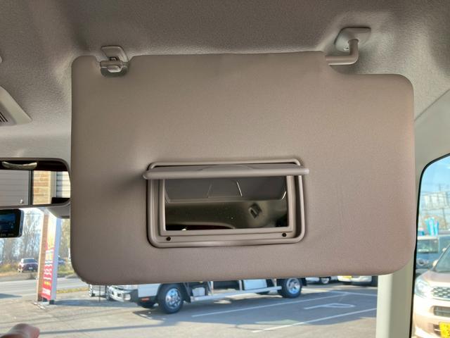 スペーシア ハイブリッドＸ　４ＷＤ　衝突被害軽減ブレーキ　両側電動スライドドア　シートヒーター　冬タイヤ　スマートキー　プッシュスタート　フェニックスレッドパール（39枚目）