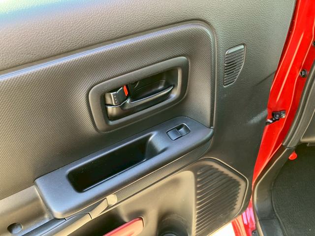 スペーシア ハイブリッドＸ　４ＷＤ　衝突被害軽減ブレーキ　両側電動スライドドア　シートヒーター　冬タイヤ　スマートキー　プッシュスタート　フェニックスレッドパール（55枚目）