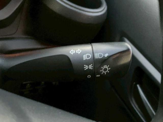 ミライース Ｌ　ＳＡＩＩＩ　４ＷＤ　社外１ＤＩＮオーディオ　ドライブレコーダー前方　横滑り防止装置　オートハイビーム　マニュアルエアコン　夏タイヤ　ブラックマイカメタリック（21枚目）