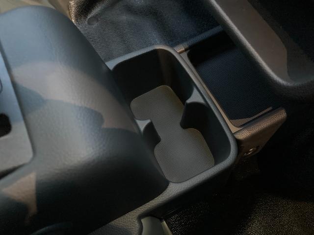 キャリイトラック ＫＣエアコン・パワステ　７型　パートタイム４ＷＤ　別途当社パックで快適に　ラジオ付き　ハロゲンヘッドランプ　アイドリングストップ　リヤパーキングセンサー　キーレスエントリー　横滑り防止　マニュアルエアコン（36枚目）