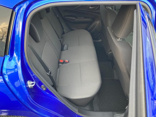 スイフト ※ブラックフライデー※　ＨＹＢＲＩＤ　ＭＺ　４ＷＤ　全方位カメラ付９インチナビ　アルミホイール　ＬＥＤヘッドランプ　ＬＥＤフォグランプ　ＳＲＳエアバック　イモビライザー　プッシュスタート　衝突被害軽減ブレーキ　アダプティブクルーズコントロール（15枚目）