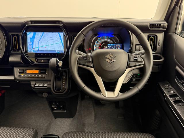 ハスラー ＨＹＢＲＩＤ　Ｘ　３型　全方位カメラ付９インチナビ！　当社パックで快適に！　アルミホイール　ＬＥＤヘッドランプ　ＬＥＤフォグランプ　ＳＲＳエアバック　オートライト　イモビライザー　プッシュスタート　シートヒーター　衝突被害軽減ブレーキ（11枚目）