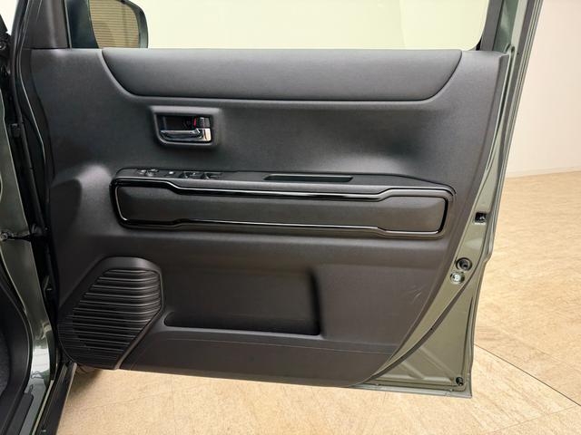 ハスラー ＨＹＢＲＩＤ　Ｘ　３型　全方位カメラ付９インチナビ！　当社パックで快適に！　アルミホイール　ＬＥＤヘッドランプ　ＬＥＤフォグランプ　ＳＲＳエアバック　オートライト　イモビライザー　プッシュスタート　シートヒーター　衝突被害軽減ブレーキ（43枚目）