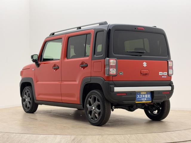 ハスラー タフワイルド 3型 4WD 全方位カメラ付9インチナビ! 当社パックで快適に! アルミホイール LEDヘッドランプ LEDフォグランプ SRSエアバック オートライト イモビライザー プッシュスタート シートヒーター 衝突被害軽減ブレーキ(4枚目)