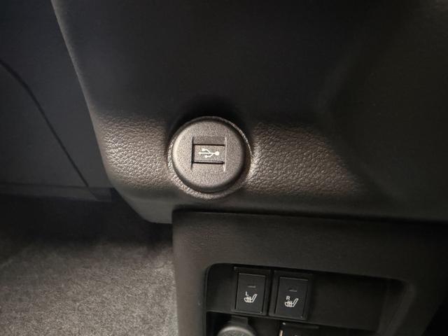 ハスラー タフワイルド 3型 4WD 全方位カメラ付9インチナビ! 当社パックで快適に! アルミホイール LEDヘッドランプ LEDフォグランプ SRSエアバック オートライト イモビライザー プッシュスタート シートヒーター 衝突被害軽減ブレーキ(16枚目)