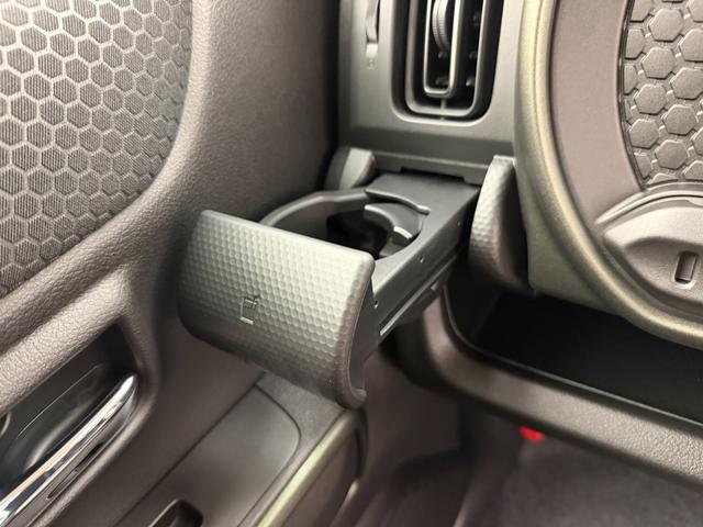 ハスラー タフワイルド 3型 4WD 全方位カメラ付9インチナビ! 当社パックで快適に! アルミホイール LEDヘッドランプ LEDフォグランプ SRSエアバック オートライト イモビライザー プッシュスタート シートヒーター 衝突被害軽減ブレーキ(37枚目)