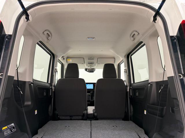 スペーシア ＨＹＢＲＩＤ　Ｇ　全方位カメラ付９インチナビ！　スチールホイール　ＬＥＤヘッドランプ　ＳＲＳエアバック　オートライト　イモビライザー　キーレスエントリー　シートヒーター　衝突被害軽減ブレーキ　後退時ブレーキサポート（42枚目）