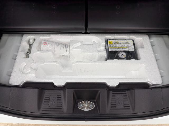 スペーシア ＨＹＢＲＩＤ　Ｇ　全方位カメラ付９インチナビ！　スチールホイール　ＬＥＤヘッドランプ　ＳＲＳエアバック　オートライト　イモビライザー　キーレスエントリー　シートヒーター　衝突被害軽減ブレーキ　後退時ブレーキサポート（43枚目）