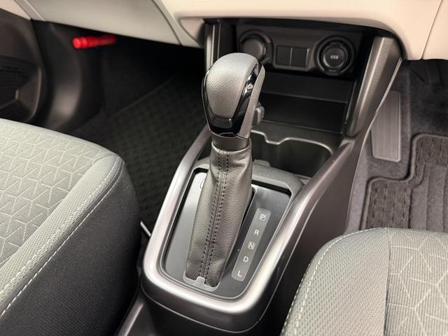 スイフト !先行初売!HYBRID MX 全方位カメラ9インチナビ 4WD 当社パックでさらに快適に! アルミホイール LEDヘッドランプ LEDフォグランプ SRSエアバック イモビライザー プッシュスタート 衝突被害軽減ブレーキ アダプティブクルーズコントロール(29枚目)