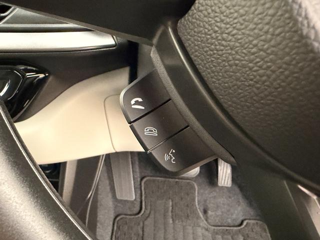 スイフト !先行初売!HYBRID MX 全方位カメラ9インチナビ 4WD 当社パックでさらに快適に! アルミホイール LEDヘッドランプ LEDフォグランプ SRSエアバック イモビライザー プッシュスタート 衝突被害軽減ブレーキ アダプティブクルーズコントロール(32枚目)