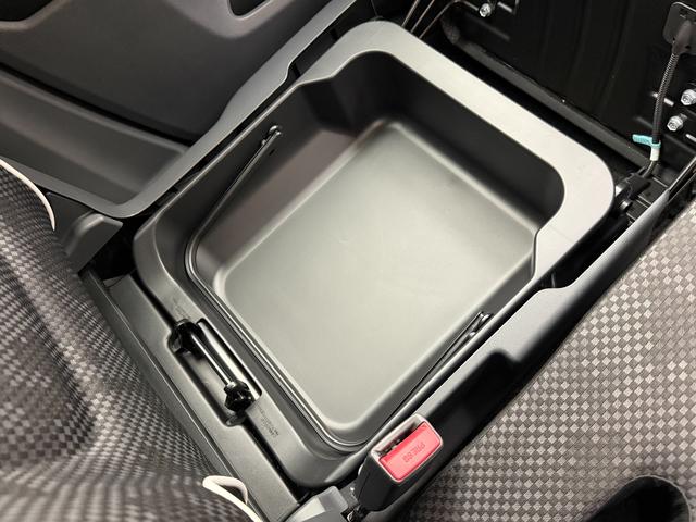 ハスラー !先行初売!G 2型 ナビ付 当社パックでさらに快適に スチールホイール LEDヘッドランプ SRSエアバック オートライト イモビライザー プッシュスタート シートヒーター 衝突被害軽減ブレーキ(31枚目)