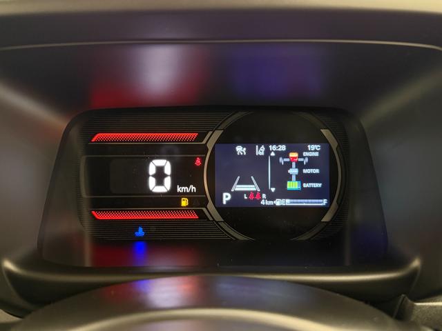 スペーシア !先行初売!ギア HYBRID XZ全方位カメラ9インチナビ アルミホイール LEDヘッドランプ LEDフォグランプ SRSエアバック オートライト イモビライザー プッシュスタート シートヒーター 衝突被害軽減ブレーキ 後退時ブレーキサポート(12枚目)