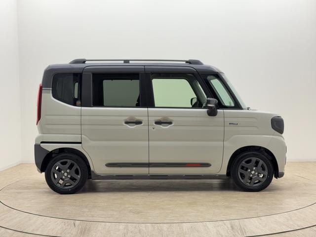 スペーシア !先行初売!ギア HYBRID XZ全方位カメラ9インチナビ アルミホイール LEDヘッドランプ LEDフォグランプ SRSエアバック オートライト イモビライザー プッシュスタート シートヒーター 衝突被害軽減ブレーキ 後退時ブレーキサポート(29枚目)