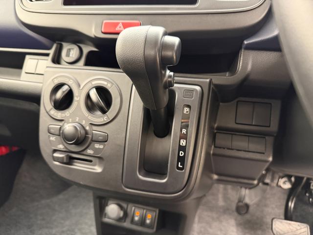 アルト !先行初売! L 2型 4WD ディスプレイオーディオ 当社パックでさらに快適に スチールホイール ハロゲンヘッドランプ SRSエアバック オートライト イモビライザー キーレスエントリー シートヒーター 衝突被害軽減ブレーキ 後退時ブレーキサポート(26枚目)