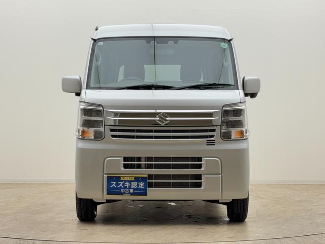 エブリイ ！先行初売！ＪＯＩＮターボ　６型　ＣＶＴ　パートタイム４ＷＤ　別途当社パックでさらに快適に！　スチールホイール　ＬＥＤヘッドライト　ＳＲＳエアバック　オートライト　イモビライザー　プッシュスタート　シートヒーター　衝突被害軽減ブレーキ　後退時ブレーキサポート（23枚目）