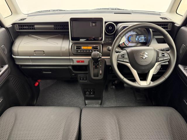 スペーシアギア ！先行初売！　ＨＹＢＲＩＤ　ＸＺ　３型　４ＷＤ　全方位カメラパッケージ　別途当社パックでさらに快適に　アルミホイール　ＬＥＤヘッドランプ　ＬＥＤフォグランプ　ＳＲＳエアバック　オートライト　シートヒーター　両側電動スライドドア　衝突被害軽減ブレーキ（10枚目）