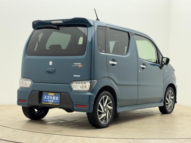 ワゴンＲ ！初売！　カスタムＺ　ＨＹＢＲＩＤ　ＺＸ　３型　４ＷＤ　全方位カメラ付ディスプレイオーディオ　別途当社パックでさらに快適に　アルミホイール　ＬＥＤヘッドランプ　ＬＥＤフォグランプ　ＳＲＳエアバック　オートライト　シートヒーター　衝突被害軽減ブレーキ（6枚目）