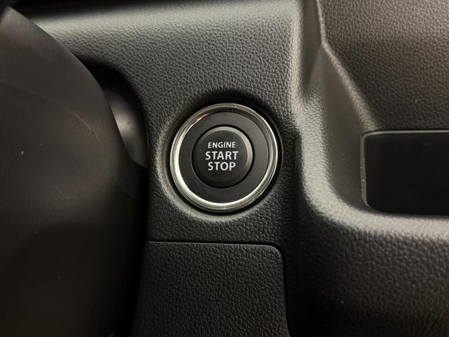 ワゴンＲ ！初売！　カスタムＺ　ＨＹＢＲＩＤ　ＺＸ　３型　４ＷＤ　全方位カメラ付ディスプレイオーディオ　別途当社パックでさらに快適に　アルミホイール　ＬＥＤヘッドランプ　ＬＥＤフォグランプ　ＳＲＳエアバック　オートライト　シートヒーター　衝突被害軽減ブレーキ（17枚目）