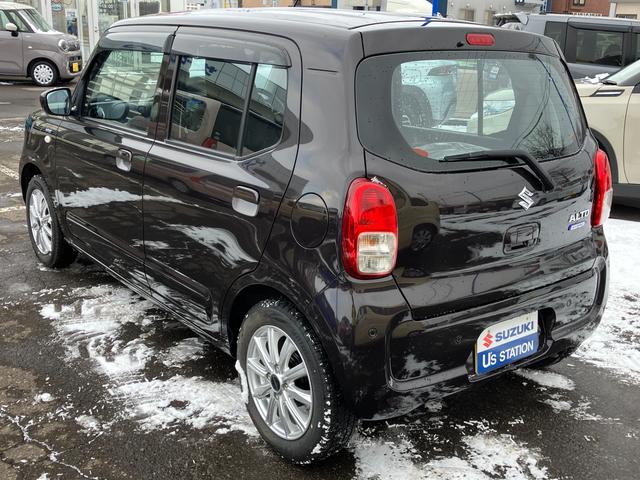 アルト ！初売！　【アウトレット】　４ＷＤ　ＨＹＢＲＩＤ　Ｓ　ナビ付！　別途当社パックでさらに快適に　スチールホイール（夏タイヤ）　ハロゲンヘッドランプ　ＳＲＳエアバック　オートライト　イモビライザー　シートヒーター　衝突被害軽減ブレーキ　後退時ブレーキサポート（10枚目）