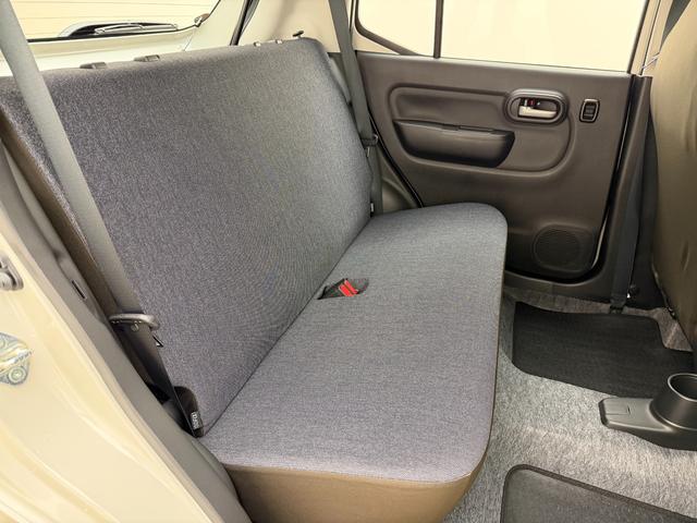 アルト ！初売！ＨＹＢＲＩＤ　Ｓ　２型　４ＷＤ　当社パックで快適に　スチールホイール　ハロゲンヘッドランプ　ＳＲＳエアバック　オートライト　イモビライザー　キーレスプッシュ　シートヒーター　衝突被害軽減ブレーキ　後退時ブレーキサポート（32枚目）