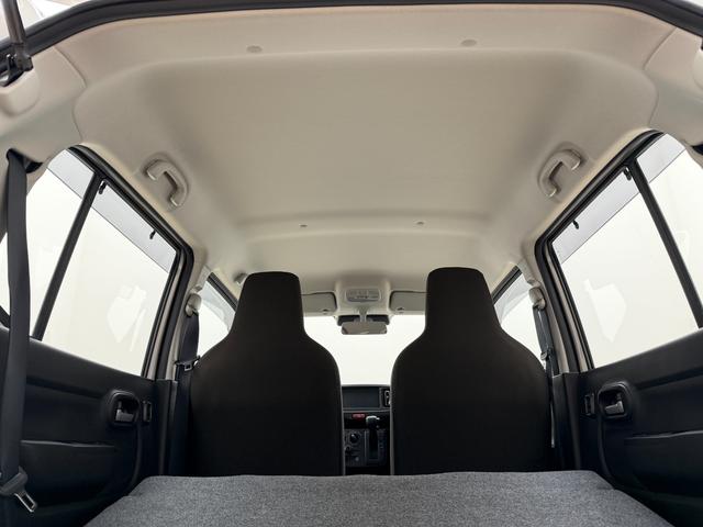 アルト ！初売！ＨＹＢＲＩＤ　Ｓ　２型　４ＷＤ　当社パックで快適に　スチールホイール　ハロゲンヘッドランプ　ＳＲＳエアバック　オートライト　イモビライザー　キーレスプッシュ　シートヒーター　衝突被害軽減ブレーキ　後退時ブレーキサポート（35枚目）