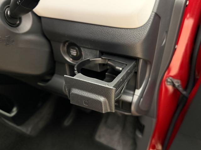 ハスラー ！初売！【アウトレット】Ｘターボ　４ＷＤ　純正ナビ、カメラ付　アルミホイール　ＬＥＤヘッドランプ　ハロゲンフォグランプ　ＳＲＳエアバック　オートライト　イモビライザー　キーレスプッシュ　シートヒーター　衝突被害軽減ブレーキ　後退時ブレーキサポート（30枚目）