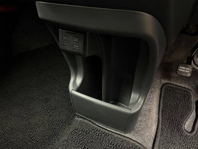 ハスラー ！初売！【アウトレット】Ｘターボ　４ＷＤ　純正ナビ、カメラ付　アルミホイール　ＬＥＤヘッドランプ　ハロゲンフォグランプ　ＳＲＳエアバック　オートライト　イモビライザー　キーレスプッシュ　シートヒーター　衝突被害軽減ブレーキ　後退時ブレーキサポート（31枚目）