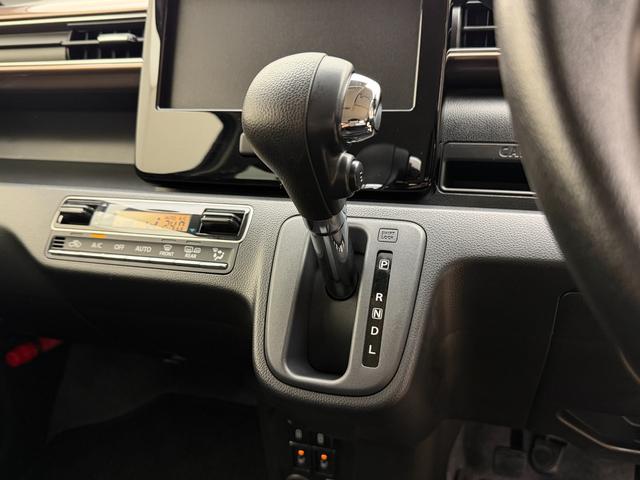 ワゴンＲカスタムＺ ！初売！ＨＹＢＲＩＤ　ＺＸ　４型　４ＷＤ　当社パックで快適に　アルミホイール　ＬＥＤヘッドランプ　ＬＥＤフォグランプ　ＳＲＳエアバック　オートライト　イモビライザー　キーレスプッシュ　シートヒーター　衝突被害軽減ブレーキ　後退時ブレーキサポート（24枚目）