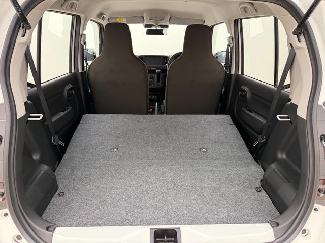 アルト ！初売！Ａ　２型　４ＷＤ　当社パックで快適に！　スチールホイール　ハロゲンヘッドランプ　ＳＲＳエアバック　オートライト　イモビライザー　キーレスエントリー　シートヒーター　衝突被害軽減ブレーキ　後退時ブレーキサポート（34枚目）