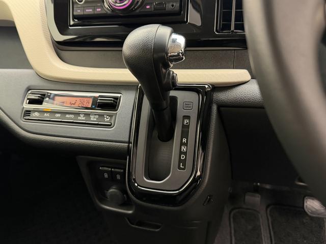 ソリオ ！初売！ＨＹＢＲＩＤ　ＭＺ　４ＷＤ　別途当社パックで快適に！　レンタアップ　アルミホイール　ＬＥＤヘッドランプ　ＬＥＤフォグランプ　ＳＲＳエアバック　オートライト　イモビライザー　キーレスプッシュ　シートヒーター　衝突被害軽減ブレーキ　後退時ブレーキサポート（25枚目）