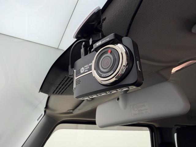 �y�h���C�u���R�[�_�[�z���b��̃h���C�u���R�[�_�[�t���ł��I�f���E�����Ȃǂ��L�^���鎩���ԗp�̎ԍڑ��u�ɂȂ�܂��B