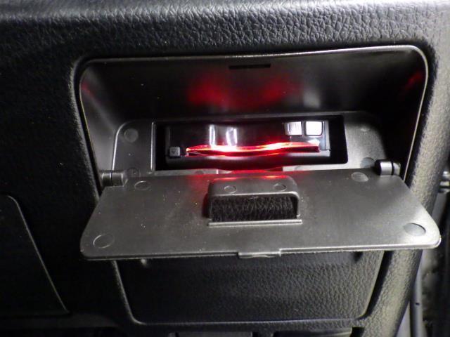 �d�s�b����