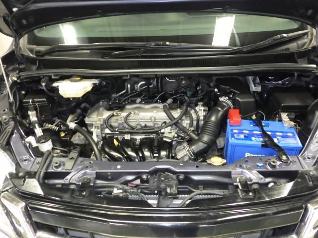 エスクァイア Ｇｉ　４ＷＤ　フルセグ　メモリーナビ　バックカメラ　ＥＴＣ　両側電動スライド　ＬＥＤヘッドランプ　乗車定員７人　３列シート　アイドリングストップ（29枚目）