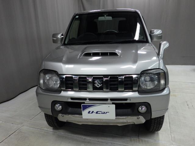 ジムニー ランドベンチャー　４ＷＤ　アルミホイール　寒冷地仕様　キーレスエントリー　エアバッグ　エアコン　パワーステアリング　パワーウィンドウ　ＣＤ　ＡＢＳ（6枚目）