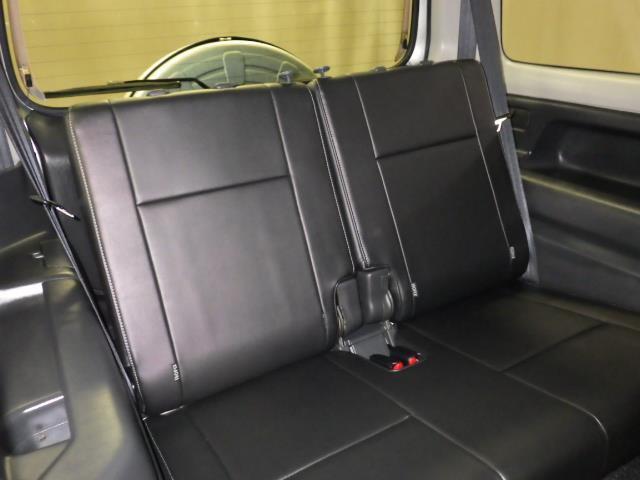 ジムニー ランドベンチャー　４ＷＤ　アルミホイール　寒冷地仕様　キーレスエントリー　エアバッグ　エアコン　パワーステアリング　パワーウィンドウ　ＣＤ　ＡＢＳ（18枚目）