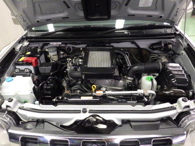 ジムニー ランドベンチャー　４ＷＤ　アルミホイール　寒冷地仕様　キーレスエントリー　エアバッグ　エアコン　パワーステアリング　パワーウィンドウ　ＣＤ　ＡＢＳ（21枚目）