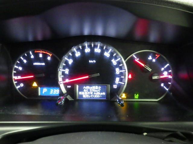 ハイエースバン DX 4WD メモリーナビ バックカメラ 衝突被害軽減システム ETC 乗車定員9人 3列シート ディーゼル 寒冷地仕様 衝突防止システム キーレスエントリー 横滑り防止装置 エアバッグ エアコン ABS(15枚目)