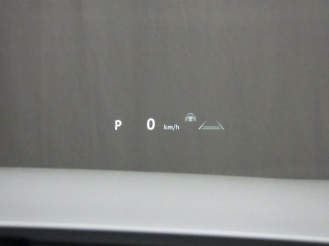 クラウンクロスオーバー ＲＳアドバンスド　革シート　４ＷＤ　メモリーナビ　バックカメラ　衝突被害軽減システム　ＥＴＣ　ＬＥＤヘッドランプ（21枚目）