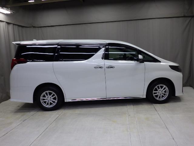 アルファード ２．５Ｓ　タイプゴールド　４ＷＤ　フルセグ　メモリーナビ　ＤＶＤ再生　後席モニター　バックカメラ　衝突被害軽減システム　ドラレコ　両側電動スライド　ＬＥＤヘッドランプ　乗車定員７人　３列シート　アイドリングストップ（5枚目）