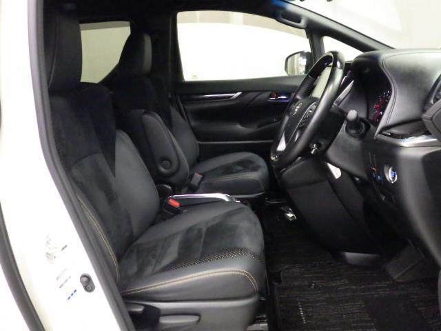 アルファード ２．５Ｓ　タイプゴールド　４ＷＤ　フルセグ　メモリーナビ　ＤＶＤ再生　後席モニター　バックカメラ　衝突被害軽減システム　ドラレコ　両側電動スライド　ＬＥＤヘッドランプ　乗車定員７人　３列シート　アイドリングストップ（25枚目）