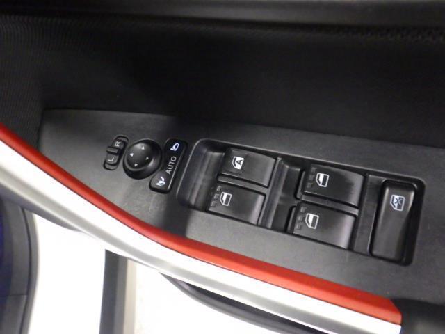 ライズ Ｚ　４ＷＤ　フルセグ　メモリーナビ　ＤＶＤ再生　バックカメラ　衝突被害軽減システム　ＥＴＣ　ドラレコ　ＬＥＤヘッドランプ　ワンオーナー　記録簿　アイドリングストップ（17枚目）