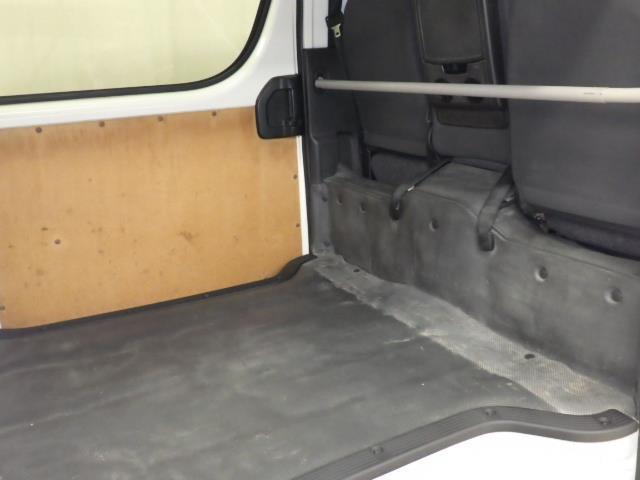 ハイエースバン ロングＤＸ　４ＷＤ　ディーゼル（16枚目）