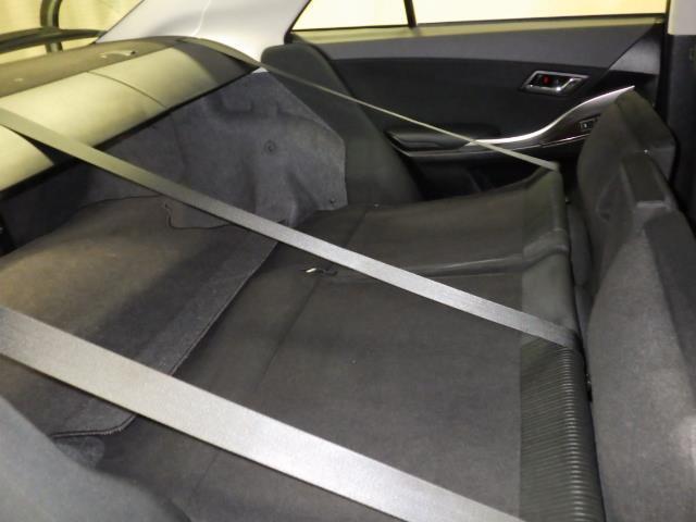 リヤシート格納時