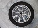 この車両に付属の夏用タイヤ。アルミホイール組みです。
