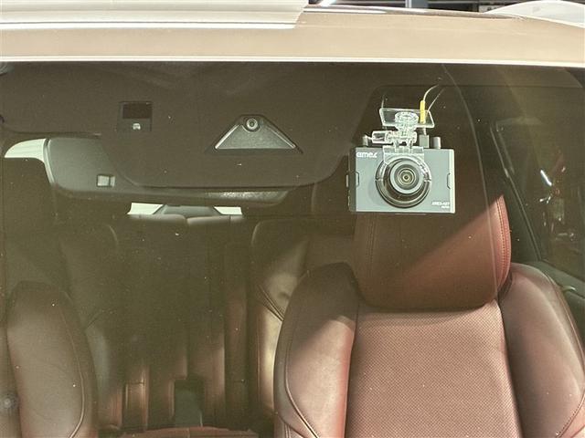 ＣＸ－８ ２５Ｓ　Ｌパッケージ　革シート　サンルーフ　４ＷＤ　フルセグ　メモリーナビ　ミュージックプレイヤー接続可　バックカメラ　衝突被害軽減システム　ドラレコ　ＬＥＤヘッドランプ　乗車定員６人　３列シート　ワンオーナー（5枚目）