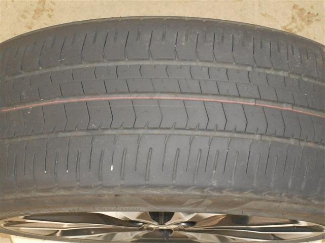 カローラツーリング ハイブリッド ダブルバイビー 4WD メモリーナビ DVD再生 ミュージックプレイヤー接続可 バックカメラ 衝突被害軽減システム ETC ドラレコ LEDヘッドランプ(35枚目)