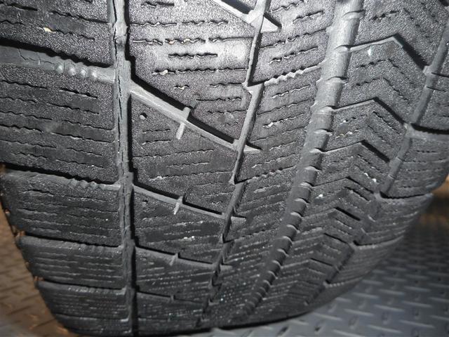 ルーミー カスタムＧ　４ＷＤ　フルセグ　ミュージックプレイヤー接続可　バックカメラ　衝突被害軽減システム　ＥＴＣ　ドラレコ　両側電動スライド　ＬＥＤヘッドランプ　ウオークスルー　ワンオーナー　アイドリングストップ（32枚目）